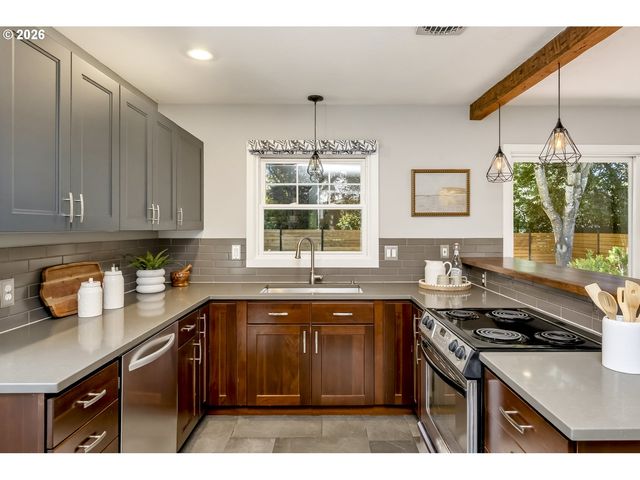 5407 Ne 37TH Ave, Portland, OR 97211