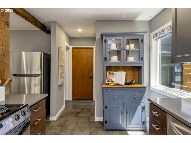 5407 Ne 37TH Ave, Portland, OR 97211