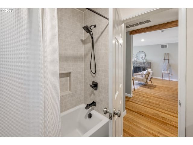 5407 Ne 37TH Ave, Portland, OR 97211
