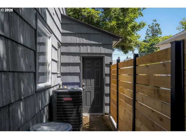 5407 Ne 37TH Ave, Portland, OR 97211