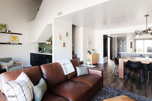 1512 S RIVER Drive, Tempe, AZ 85281