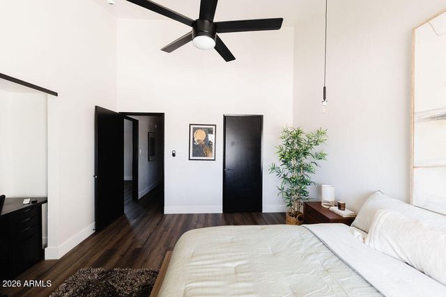 1512 S RIVER Drive, Tempe, AZ 85281