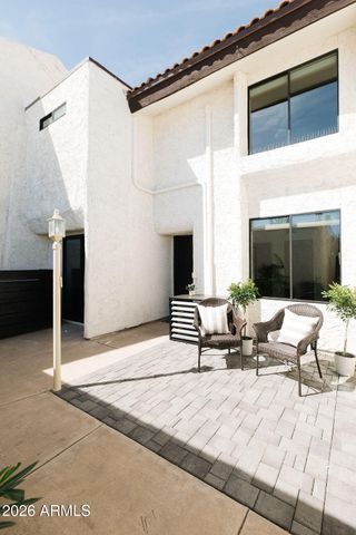 1512 S RIVER Drive, Tempe, AZ 85281