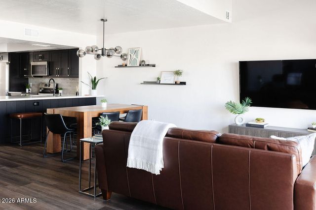 1512 S RIVER Drive, Tempe, AZ 85281