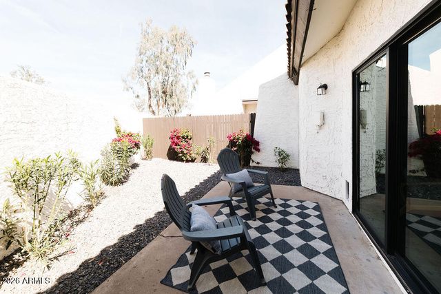 1512 S RIVER Drive, Tempe, AZ 85281