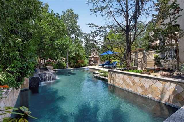13908 HOWE Drive, Leawood, KS 66224
