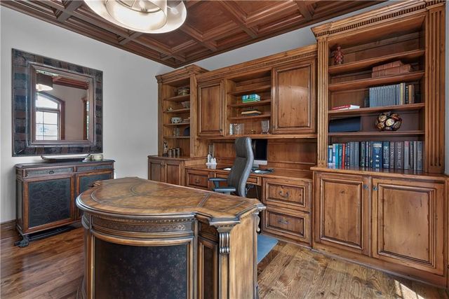 13908 HOWE Drive, Leawood, KS 66224