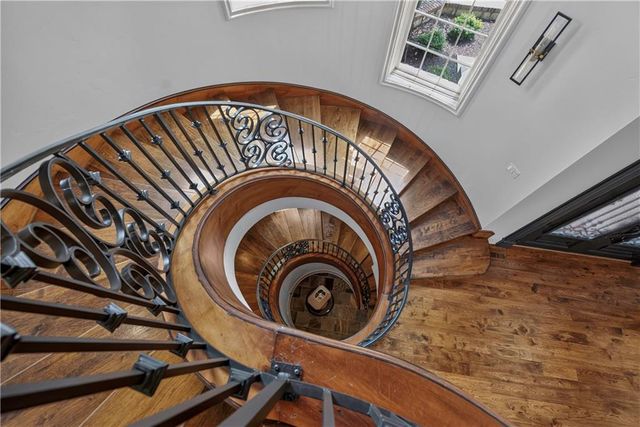 13908 HOWE Drive, Leawood, KS 66224