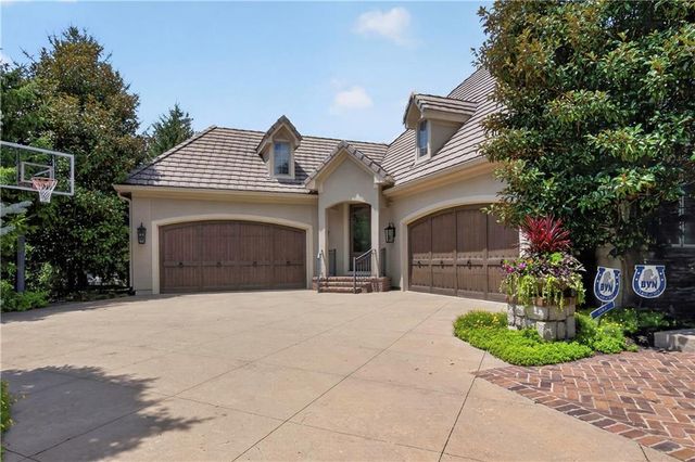 13908 HOWE Drive, Leawood, KS 66224