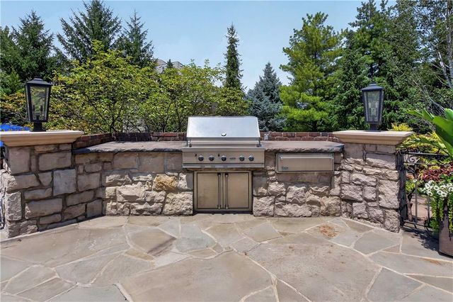 13908 HOWE Drive, Leawood, KS 66224