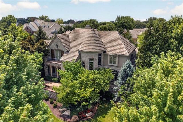 13908 HOWE Drive, Leawood, KS 66224