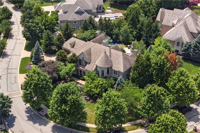 13908 HOWE Drive, Leawood, KS 66224