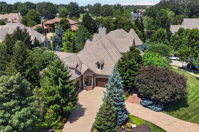 13908 HOWE Drive, Leawood, KS 66224