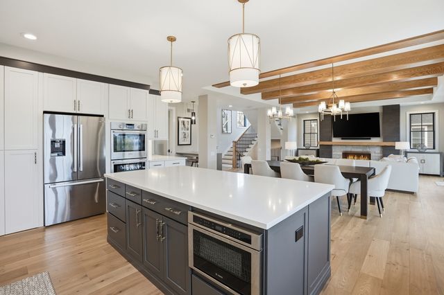 9727 Dune Grass Way, St. John, IN 46373