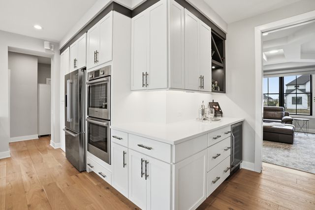 9727 Dune Grass Way, St. John, IN 46373