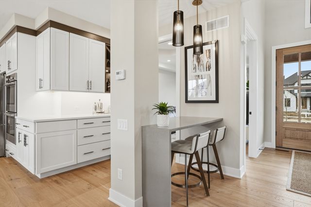 9727 Dune Grass Way, St. John, IN 46373