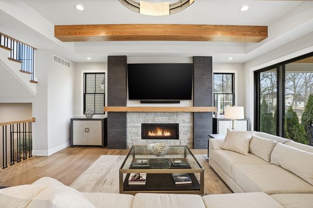 9727 Dune Grass Way, St. John, IN 46373