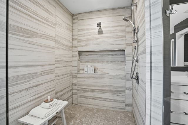 9727 Dune Grass Way, St. John, IN 46373