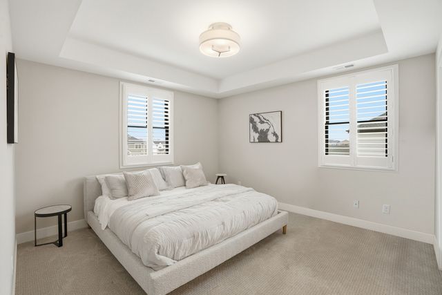 9727 Dune Grass Way, St. John, IN 46373