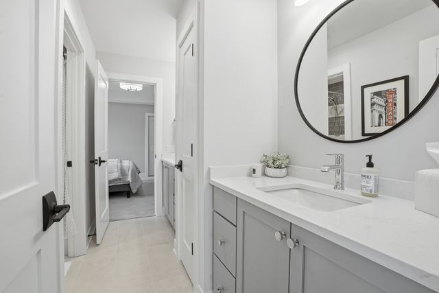 9727 Dune Grass Way, St. John, IN 46373