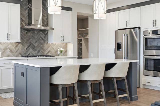 9727 Dune Grass Way, St. John, IN 46373