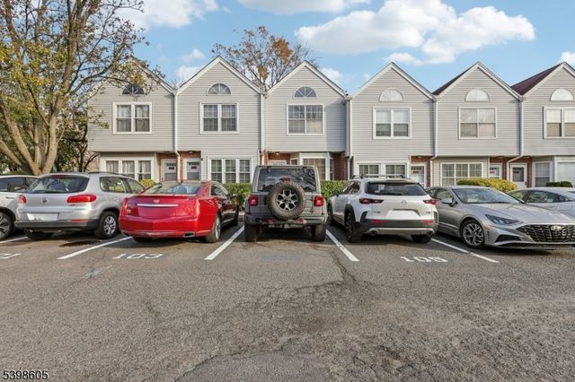 105 Liberty Ct, Hillside Twp., NJ 07205