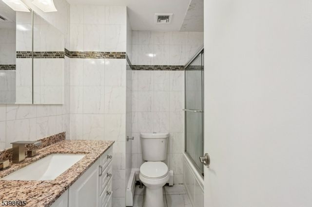 105 Liberty Ct, Hillside Twp., NJ 07205