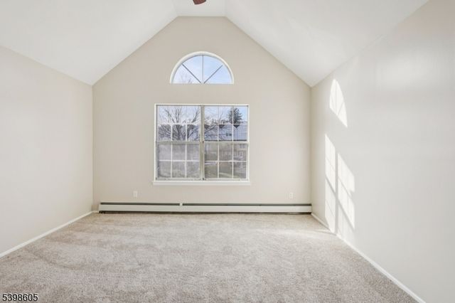 105 Liberty Ct, Hillside Twp., NJ 07205