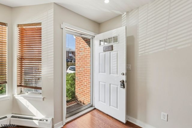 105 Liberty Ct, Hillside Twp., NJ 07205