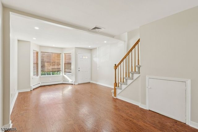 105 Liberty Ct, Hillside Twp., NJ 07205