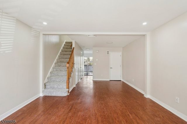 105 Liberty Ct, Hillside Twp., NJ 07205