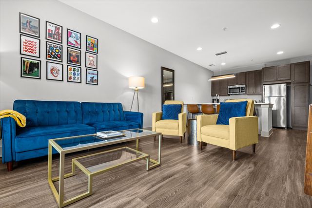 4303 Gallatin Pike Apt 304, Nashville, TN 37216