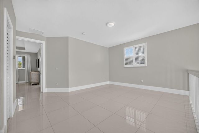 16401 SW 78th Terrace, Miami, FL 33193