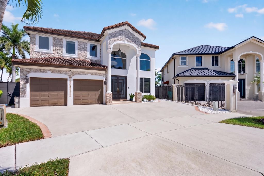 16401 SW 78th Terrace, Miami, FL 33193