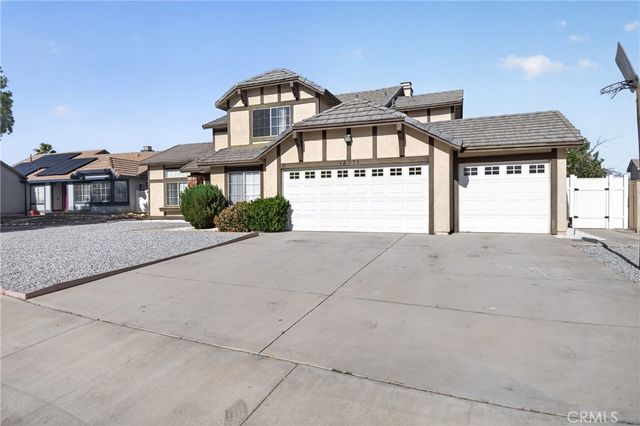 12771 Ponderosa Ranch Road, Victorville, CA 92392