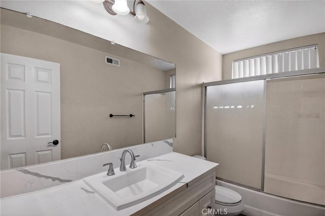 12771 Ponderosa Ranch Road, Victorville, CA 92392