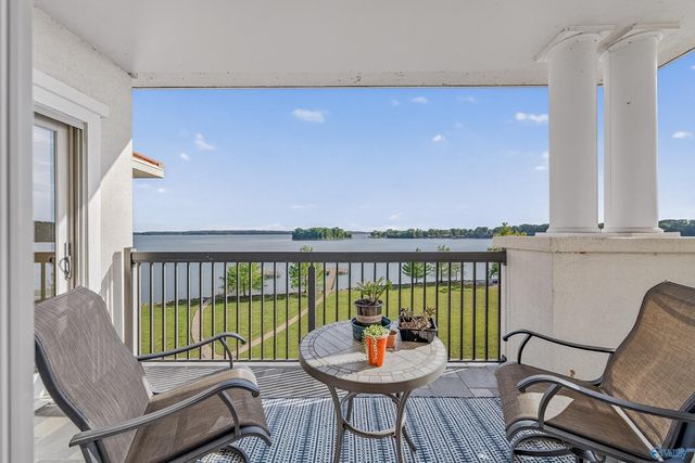 12100 Two Rivers Drive PH-F, Athens, AL 35611