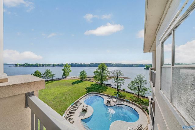 12100 Two Rivers Drive PH-F, Athens, AL 35611