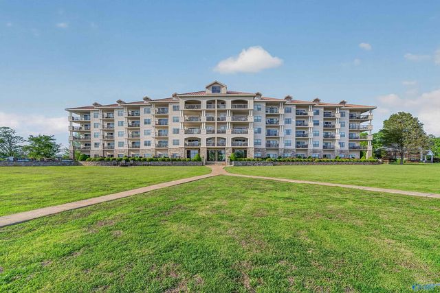 12100 Two Rivers Drive PH-F, Athens, AL 35611