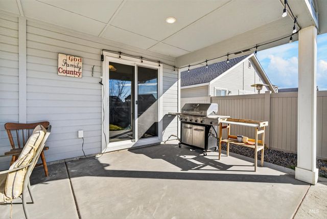 19397 Red Eagle Way, Caldwell, ID 83605