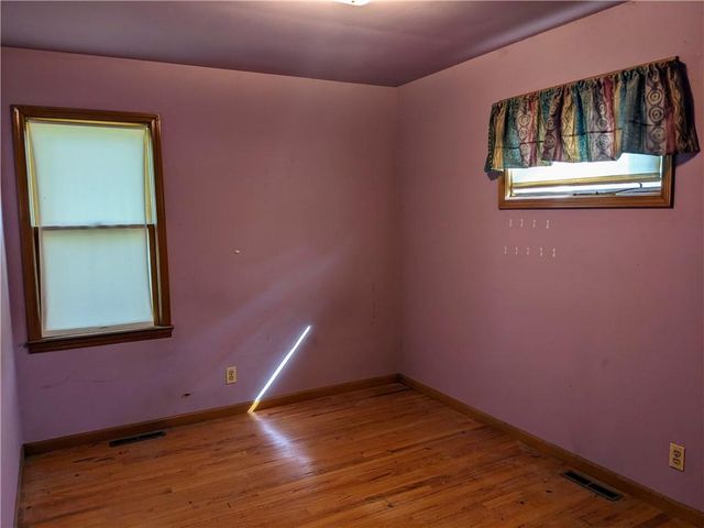 3016 Porter Road, Independence, MO 64055