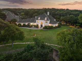 5100 Oak Lane, Arlington, TX 76017