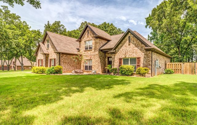 62 PLANTERS GROVE TRL, Brighton, TN 38011