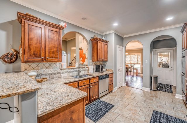 62 PLANTERS GROVE TRL, Brighton, TN 38011