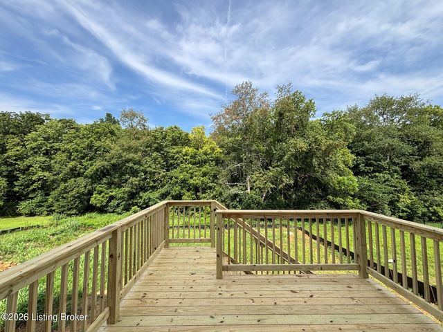 1020 Dry Run Ct, Shelbyville, KY 40065