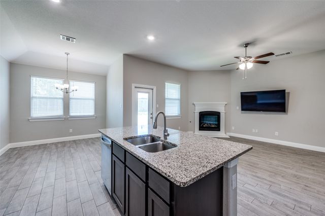 10909 Glover Lane, Aubrey, TX 76227