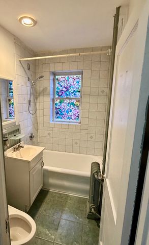 1607 Commonwealth Ave 4, Boston, MA 02135