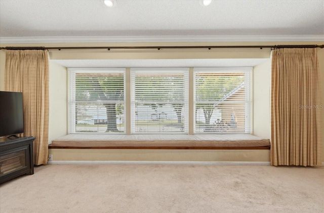 1202 LAKE ARIANA BOULEVARD, Auburndale, FL 33823