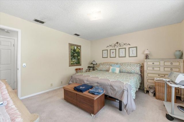 1202 LAKE ARIANA BOULEVARD, Auburndale, FL 33823