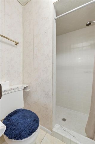 1202 LAKE ARIANA BOULEVARD, Auburndale, FL 33823